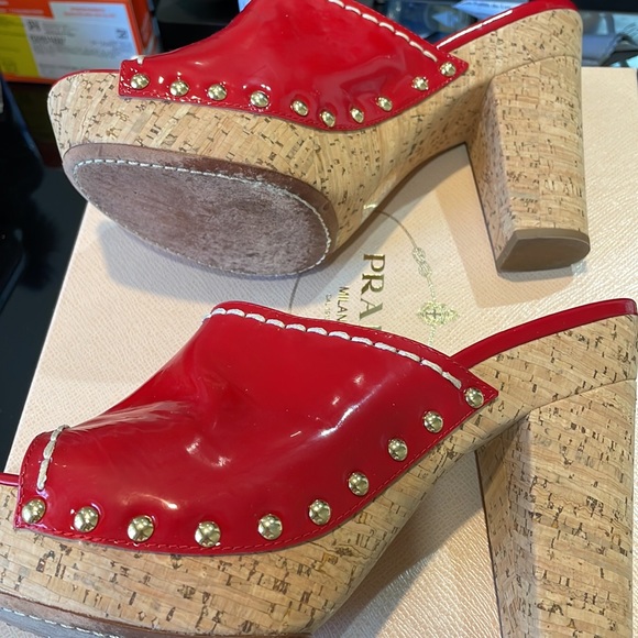 Prada Red Patent Leather cork wedges size 39 - Picture 3 of 10